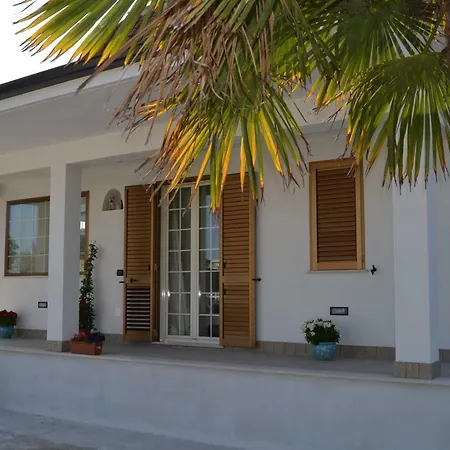 Πανσιόν Guesthouse Holiday Formia Beach