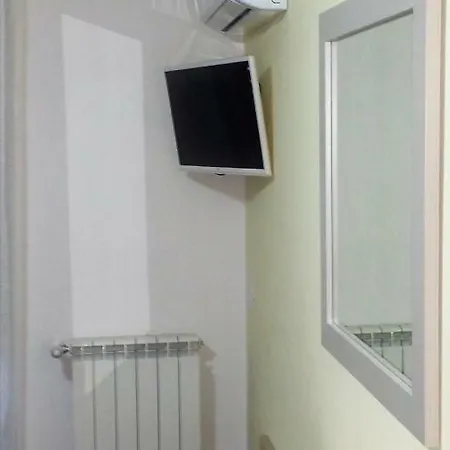 Guesthouse Holiday Formia Beach * Φόρμια