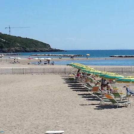 Guesthouse Holiday Formia Beach Maison d'hôtes *